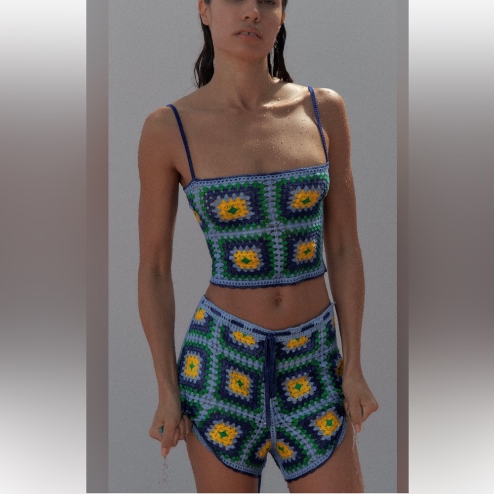 Crochet top and shorts size SMALL